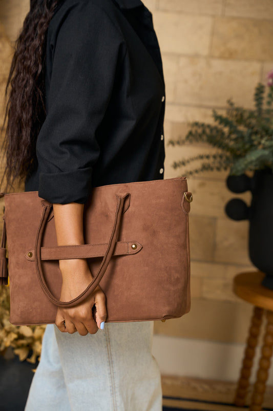 Everyday Suede Tote handbag in khaki beige, Back view